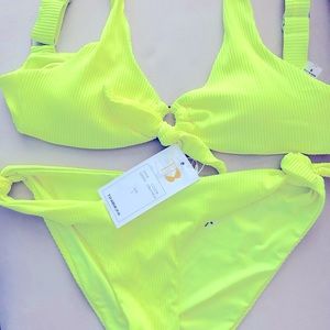 💛Gorgeous Bikini 💛 NWOT